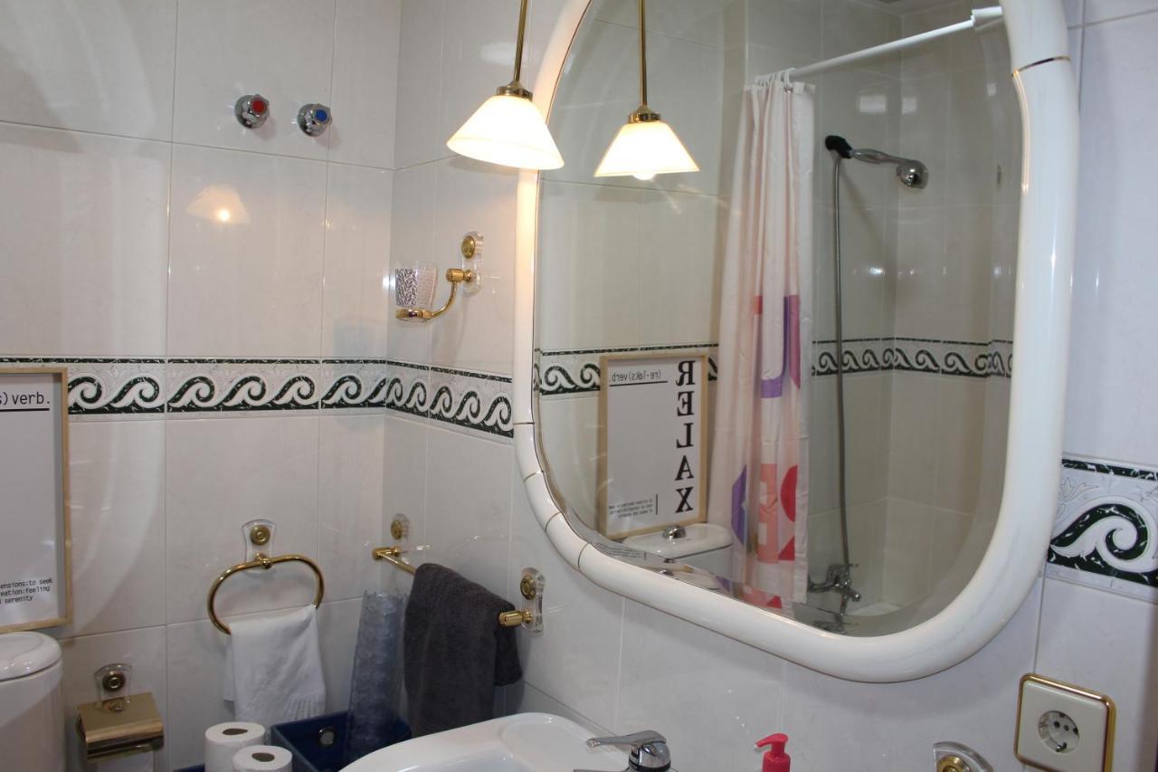 Apartamento Centrico En Monforte De Lemos - No Wifi - Parking Privado Eksteriør billede